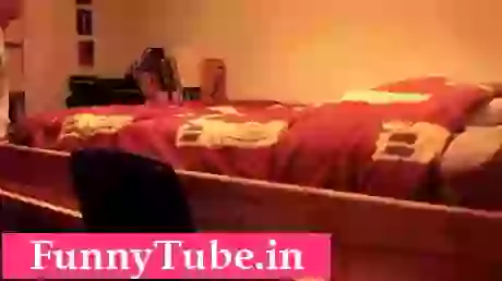 AMAZING GIF My Desk Under Bed WOW