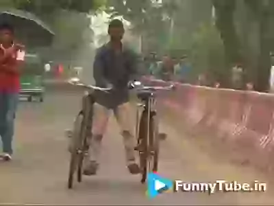 Amazing And Funny Cycle Rider Ever
