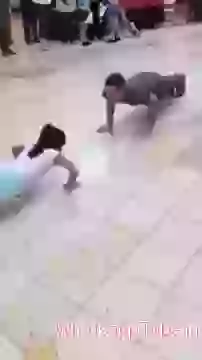 Amazing Girls Vs Boys Pushups