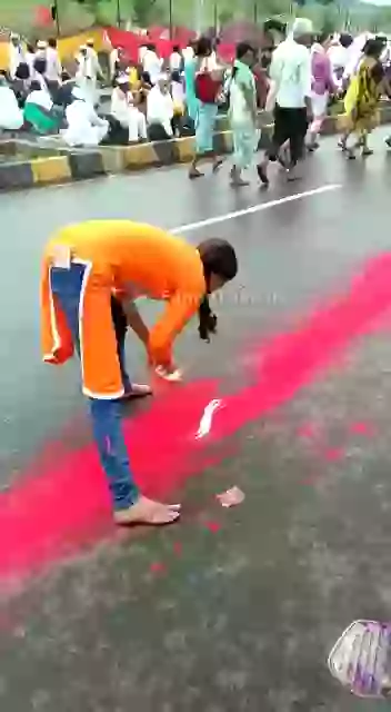 Best Rangoli Maker In The World Must Watch Video