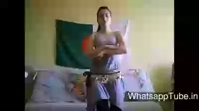 Cute Girls Belly Dance Performance