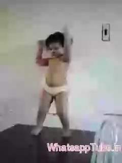 Funny Baby dance