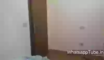 Funny Desi Earthquake Prank In Hostel