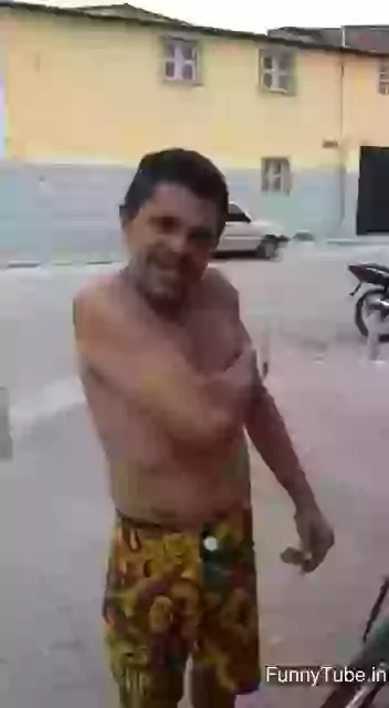 Funny Singing Lots Of Laugh