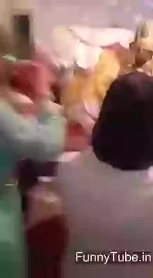 Funny fail bride entry