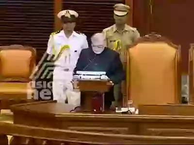 Kabhi To Aaiye Sansad Me Sone