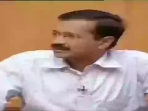 Kejriwal Singing Song