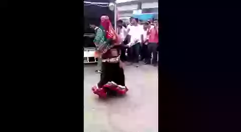 Rajsthani Girl Dancing Ghoomar