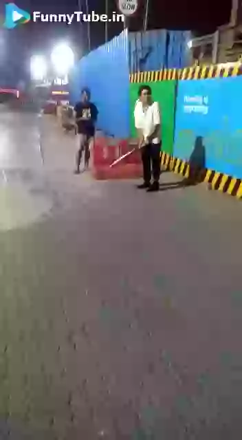 Sachin With Gali Cricket Memorise His Childhood