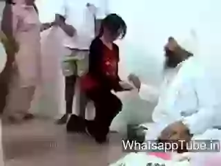 Sala Advantage Le Raha Hai Dhongi