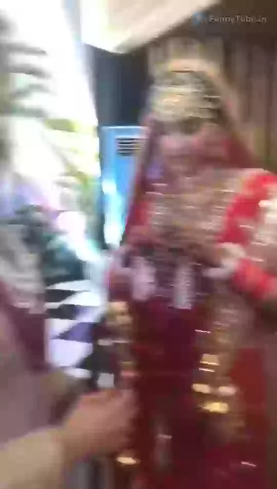 Sonam Kapoor Varmala  Wedding Video
