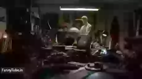 Reaction for Very Nice Mast Wah