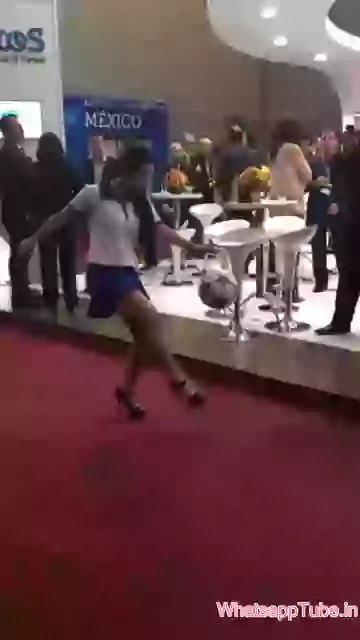 This Girl Have Dem Legs